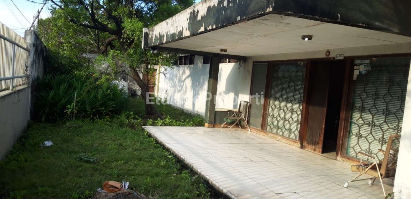 Foto properti Rumah Hitung Tanah Jl Sidoyoso Bisa Direnov Jadi Rumah Dan Gudang 3
