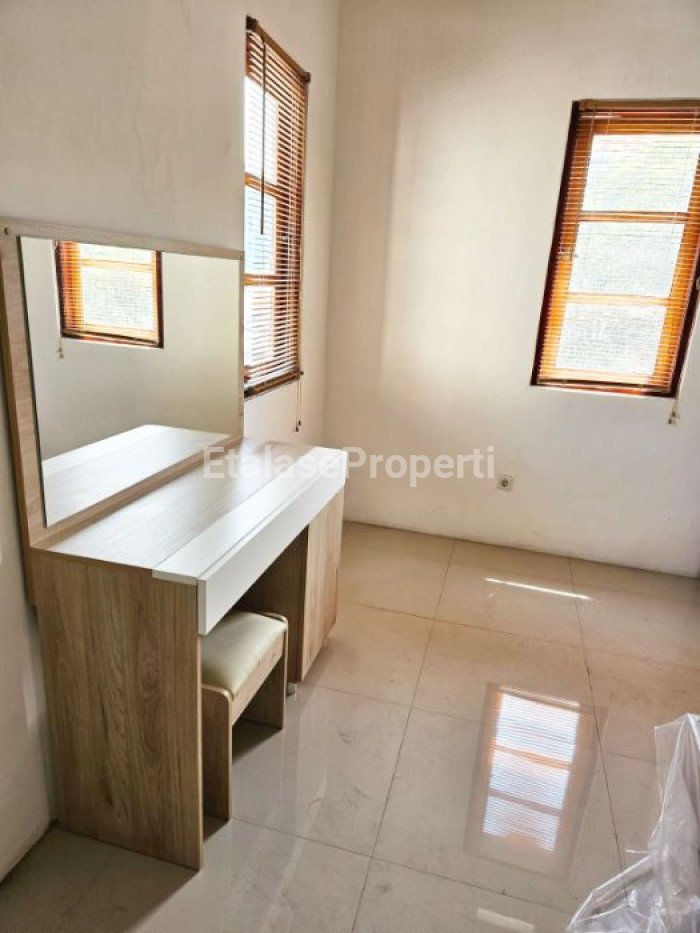 Foto properti Rumah Model Villa Perumahan Bukit Randu Agung Indah Gresik 6