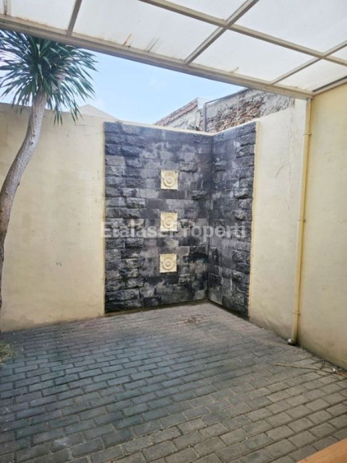 Foto properti Rumah Model Villa Perumahan Bukit Randu Agung Indah Gresik 10