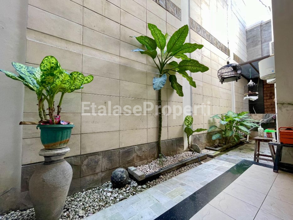 Foto properti *Dijual Rumah Regency 21* 4