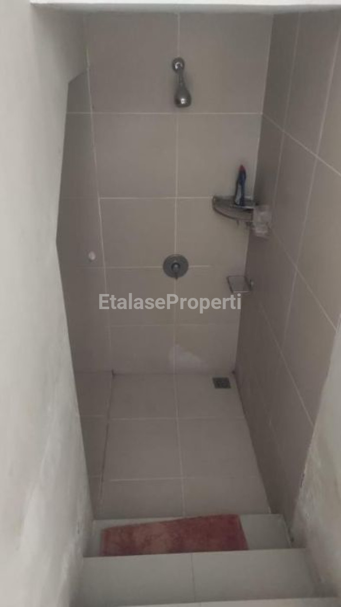 Foto properti Rumah Citraland Minimalis Harga 2M An Alam Hijau 5