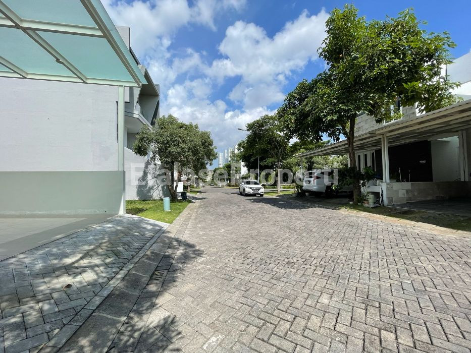 Foto properti *Dijual Rumah Dian Istana Mocca Vrbana* 3