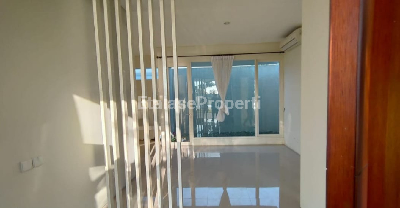 Foto properti Forsale Rumah 2 Lantai Northwest Citraland View Lake 3