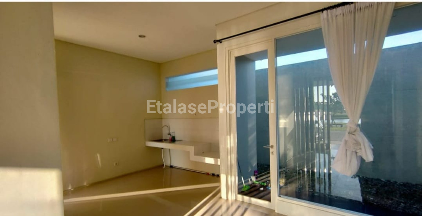 Foto properti Forsale Rumah 2 Lantai Northwest Citraland View Lake 6