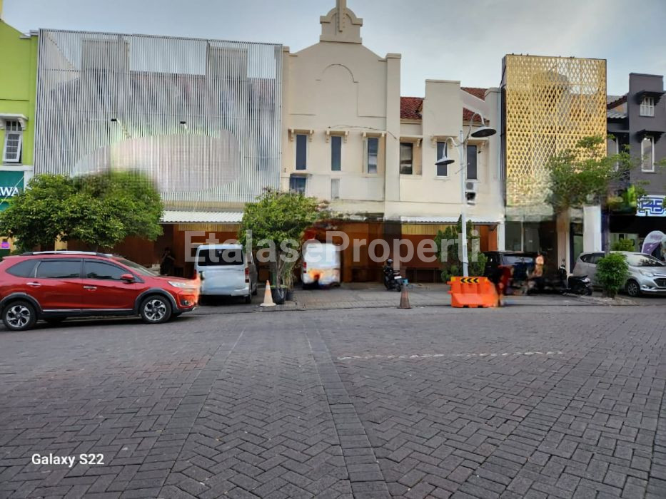 Foto properti JARANG ADA ‼ Sentra Taman Gapura  Ruko Jejer 2 5