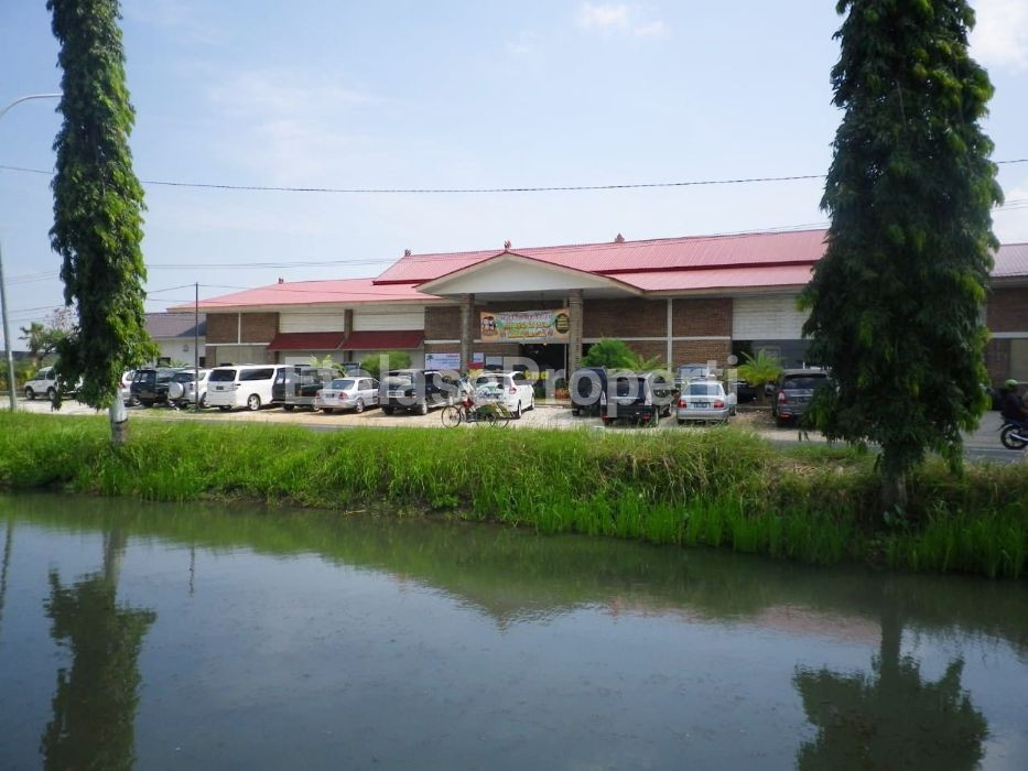 Foto properti DIJUAL TANAH & GEDUNG DI RAYA BANGKALAN MADURA 4