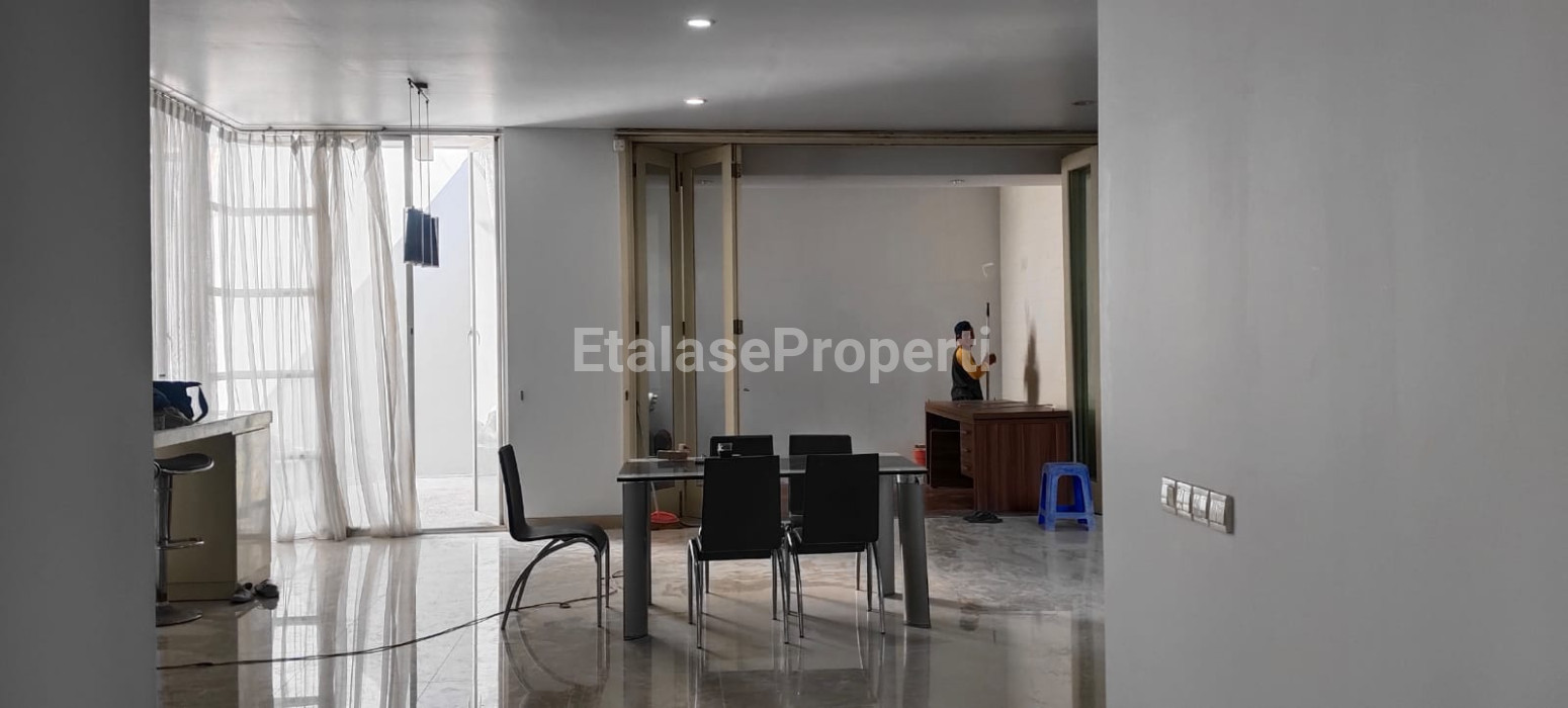Foto properti Dijual Rumah Louvre WBM 2 Wisata Bukit Mas 4