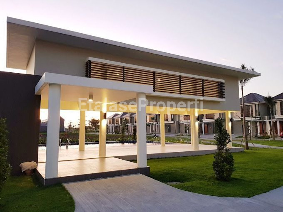 Foto properti Dijual Rumah North West Lake Citraland Bagus Siap Huni 2