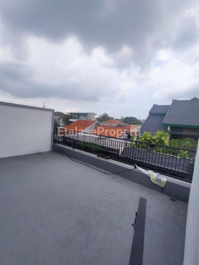 Foto properti Dijual Rumah Jemur Andayani Surabaya Selatan Dekat Raya Ahmad Yani, 10