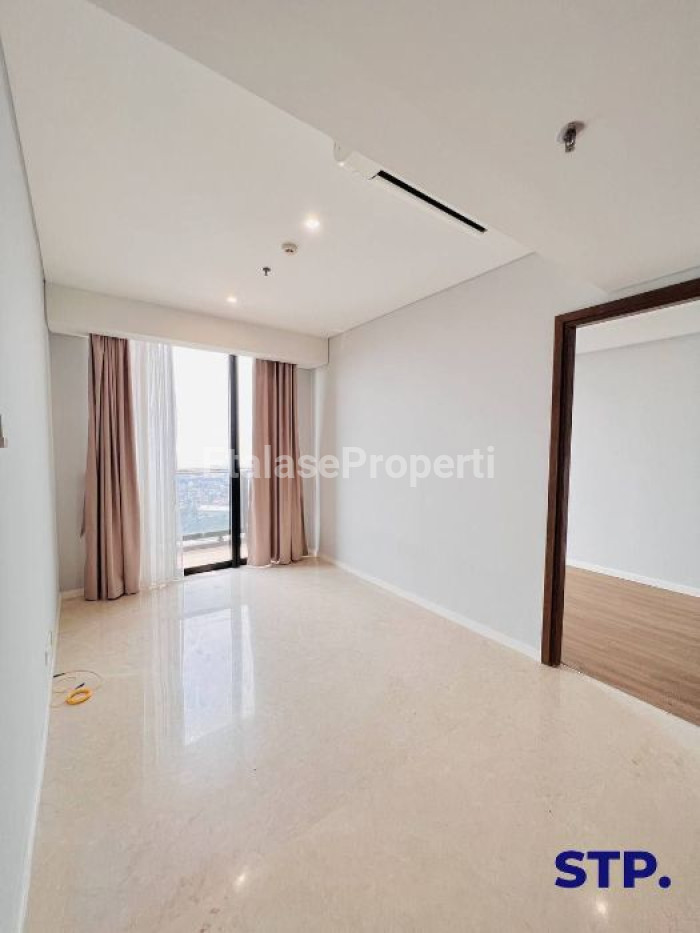 Foto properti Jual Rugi! Apartemen Yukata Suites At Alam Sutera Tangerang Lantai 21 4