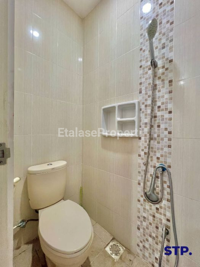 Foto properti Rumah Hoek Siap Huni Di Wisma Mukti Klampis Semolo 9