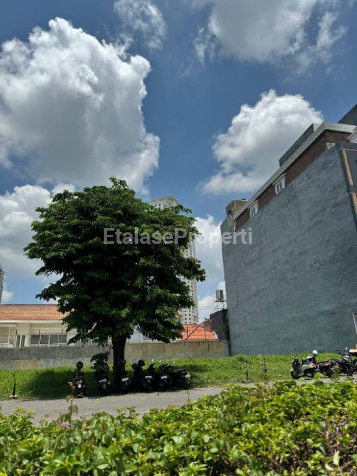 Foto properti Jarang Ada! Tanah Pakuwon Square Dijual / Disewakan 3