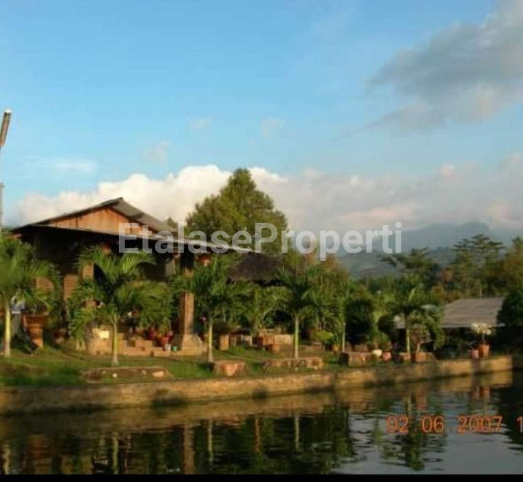 Foto properti Dijual Resort & Resto Daerah Mojokerto 3