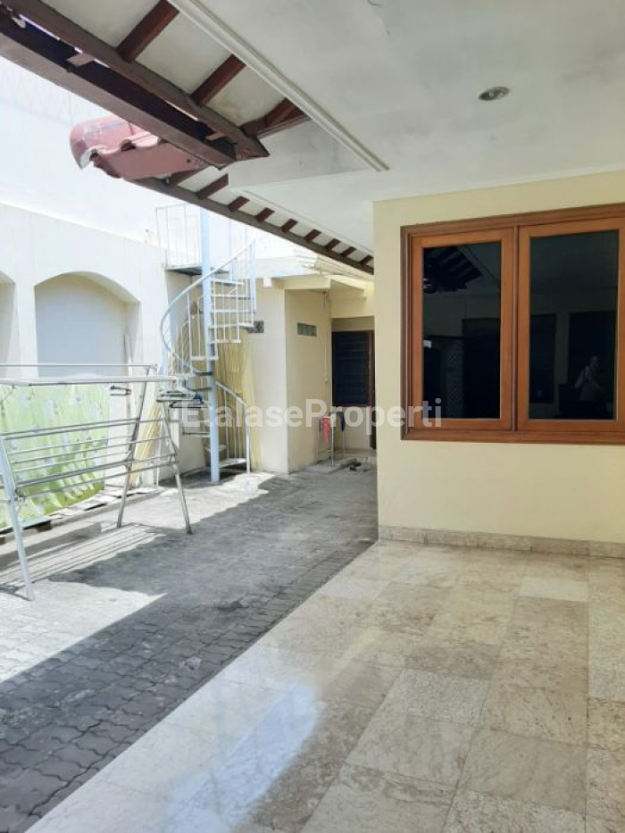 Foto properti Dijual Rumah Kos Elite Di Dukuh Kupang Timur Bagus Full Furnish 4