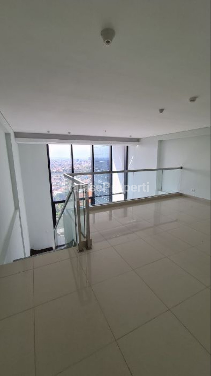 Foto properti Turun Harga! Disewakan Ruang Kantor /office Di Soho Vieloft Ciputra 5
