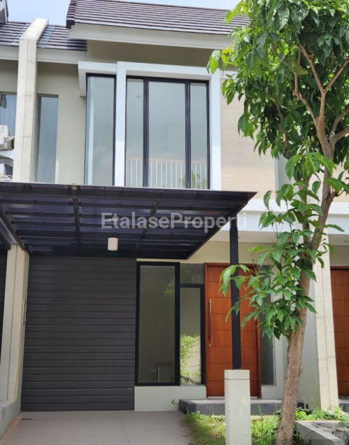 Foto properti Rumah Dijual Northwest Hill Clifton Deluxe 1.2 M 2