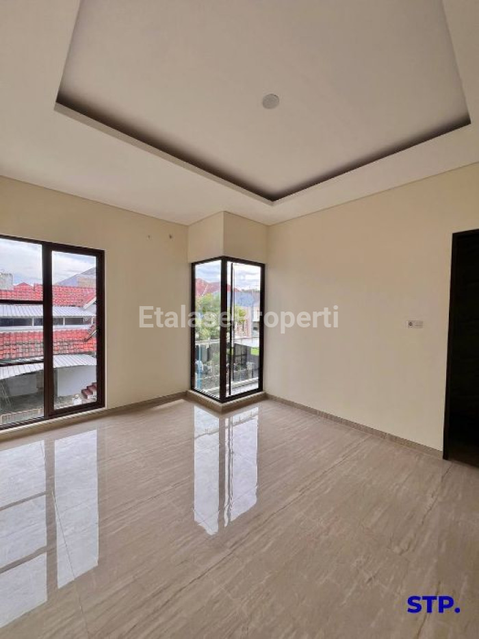 Foto properti Rumah Baru Lebar 10 Di Citraland Cluster International Village 9