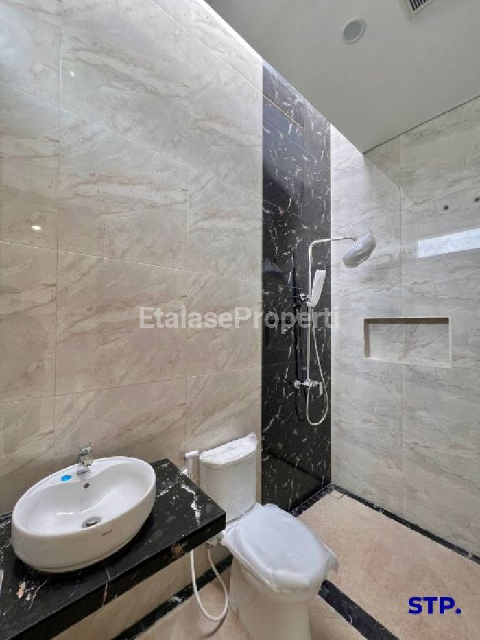 Foto properti Rumah Baru Lebar 10 Di Citraland Cluster International Village 10