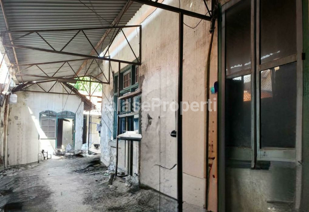 Foto properti JUAL - HITUNG TANAH  Di Komersiil Strategis ‼ Surabaya Pusat Kota Jalan Raya Arjuna 5