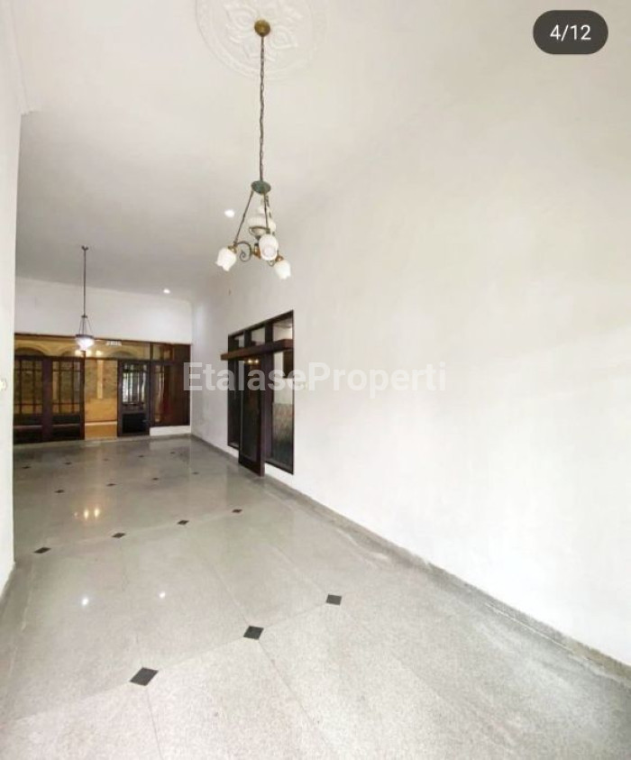 Foto properti Rumah Dharmahusada Indah Dekat GM Dan Kampus Unair Harga Menarik 3