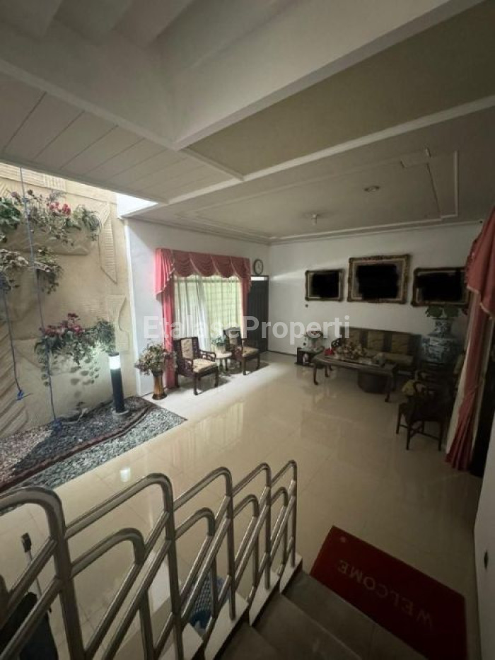 Foto properti New Hot Listing!!!  Dijual Rumah Usaha Cocok Untuk Home Industri & Tempat Tinggal Sekaligus Jalan Sidodadi 7
