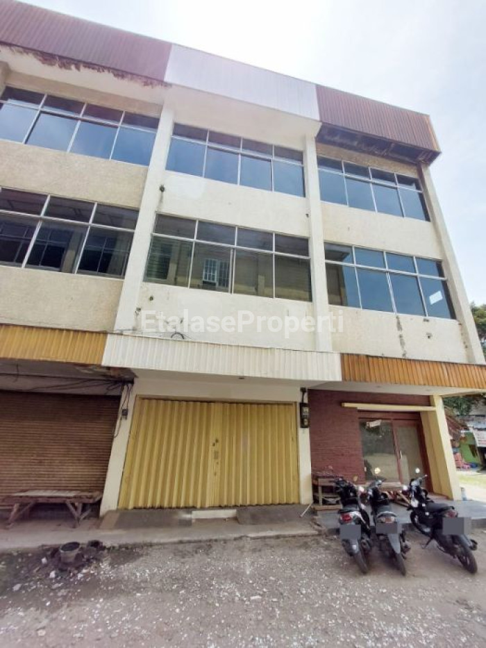 Foto properti Disewakan Ruko Siap Huni Di Tunjungan Baru Renov 1