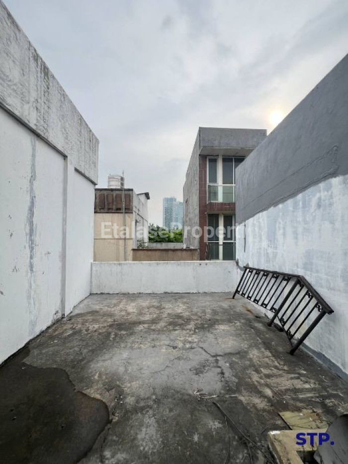 Foto properti Ruko 4 Lantai Grand Landmark Jalan Kayoon, Surabaya FULL MARMER 6