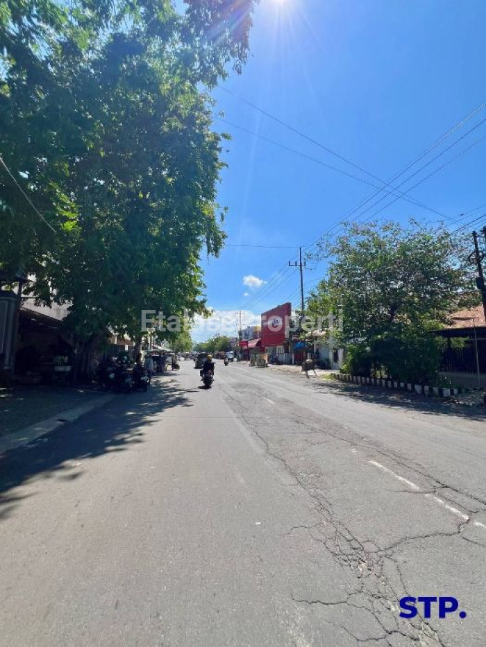 Foto properti Rumah Komersil Di Jalan Baratajaya, Ngagel 10