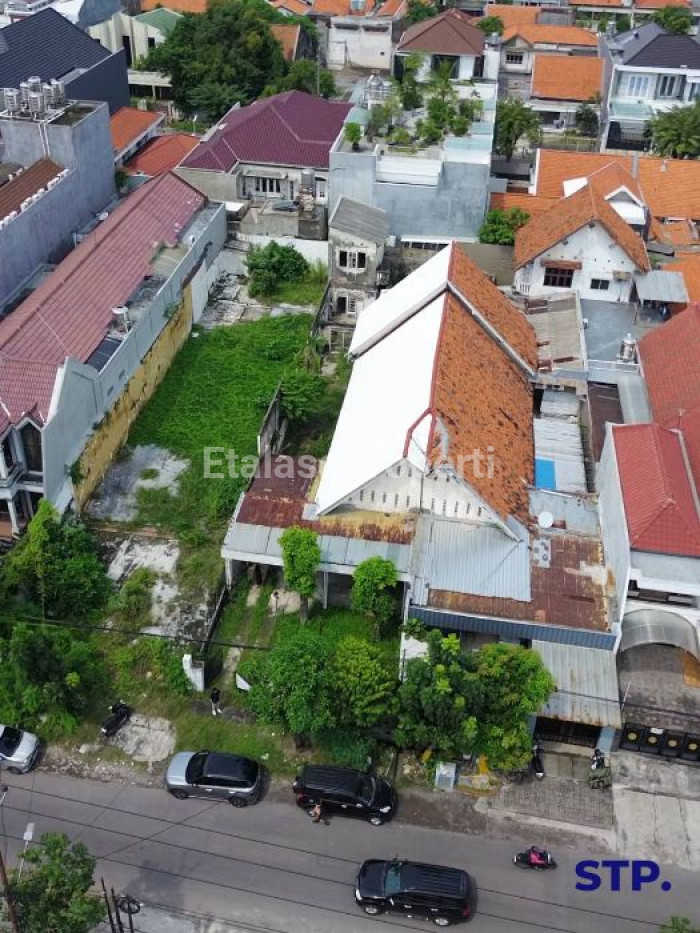 Foto properti Jual Bangunan Komersil Di Jalan Tumapel Dekat Raya Darmo 10