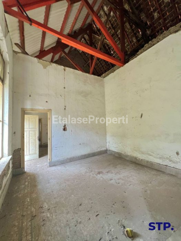Foto properti Jual Bangunan Komersil Di Jalan Tumapel Dekat Raya Darmo 5