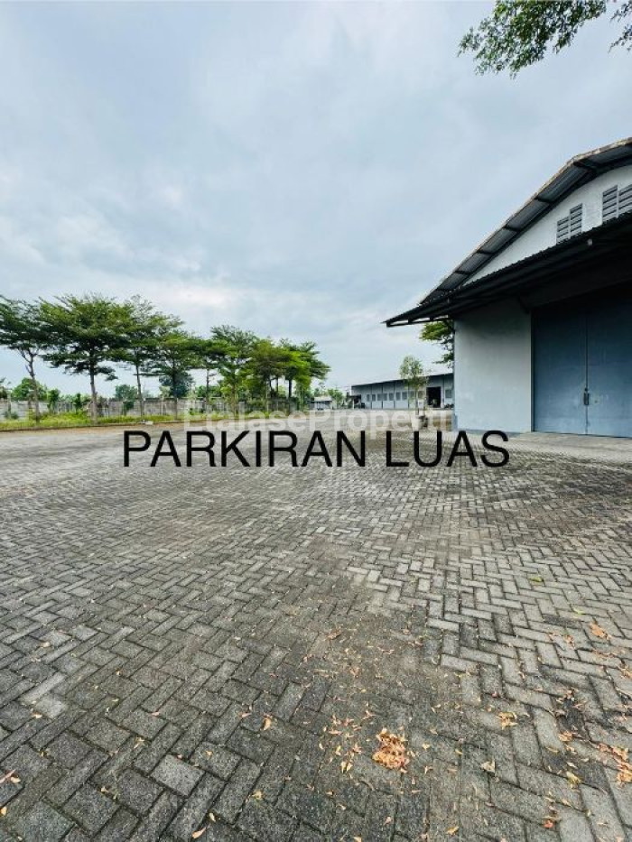 Foto properti Gudang Kantor Nol Jalan Siap Pakai Menganti Gresik 5