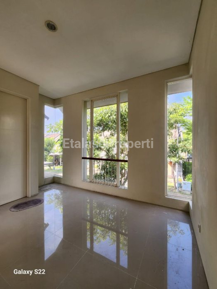 Foto properti Disewakan Rumah Northwest Park 2 Bedroom 7