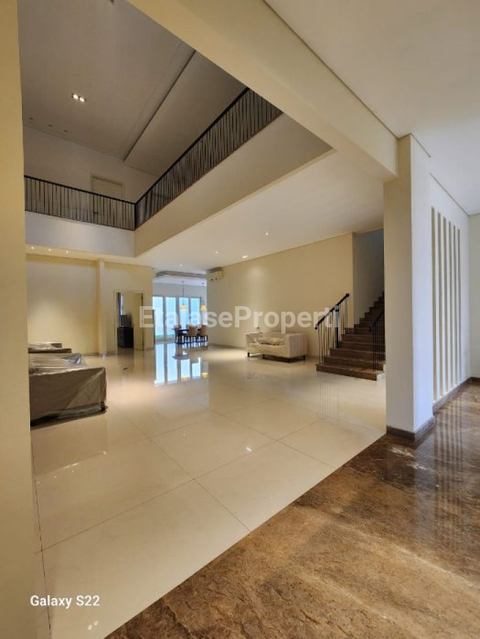 Foto properti Rumah Bagus Minimalis Modern Jemursari Timur Siap Huni 5