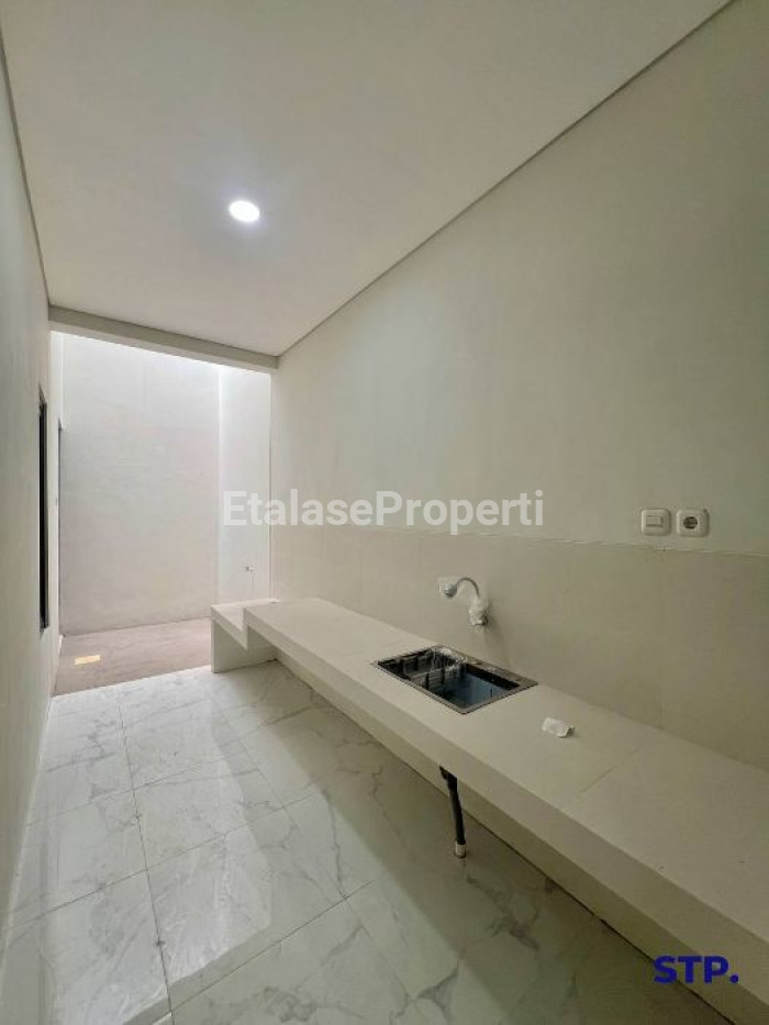 Foto properti 2 Unit, Rumah Baru Minimalis Di Lebak Jaya, Kenjeran 4