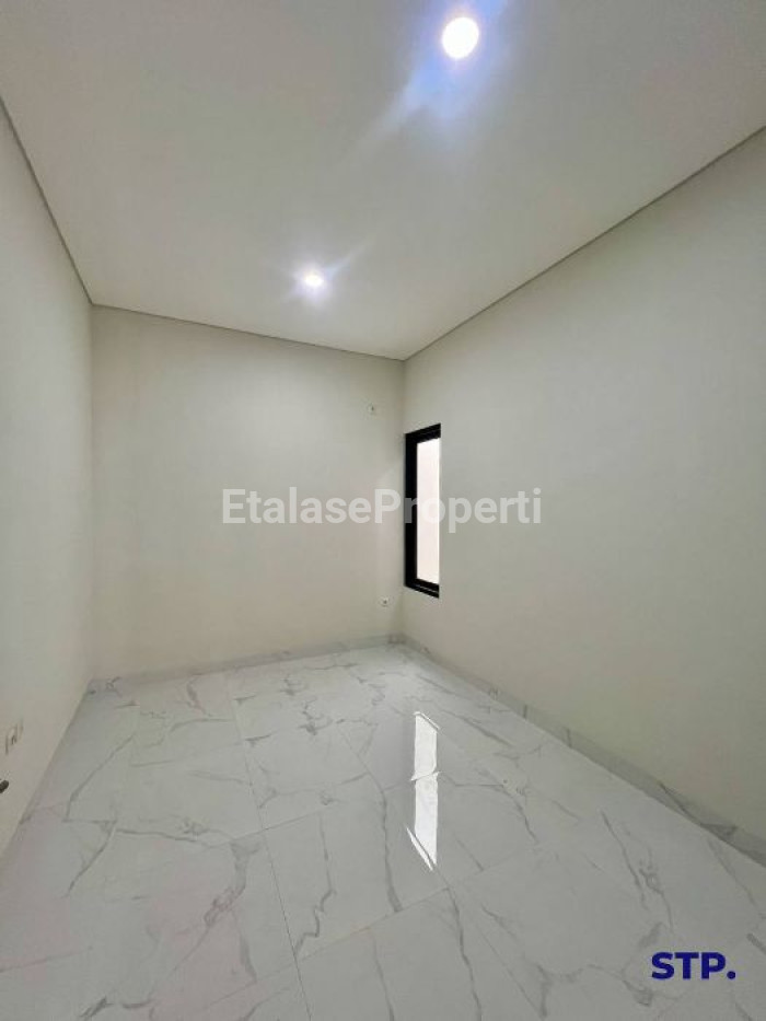 Foto properti 2 Unit, Rumah Baru Minimalis Di Lebak Jaya, Kenjeran 5