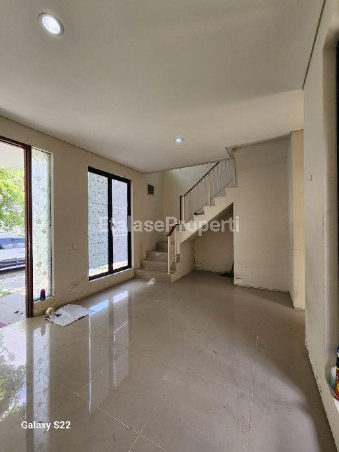 Foto properti Cluster Terdepan ‼️ Disewakan Rumah Northwest Lake 10