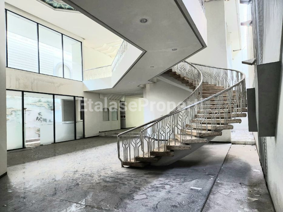 Foto properti Aset Komersiil Di Area Prime Location Kota Surabaya  Jalan Embong Kenongo 3