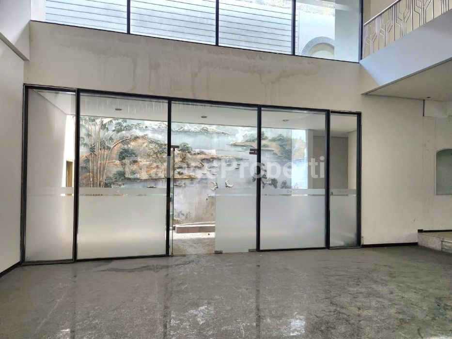 Foto properti Aset Komersiil Di Area Prime Location Kota Surabaya  Jalan Embong Kenongo 10