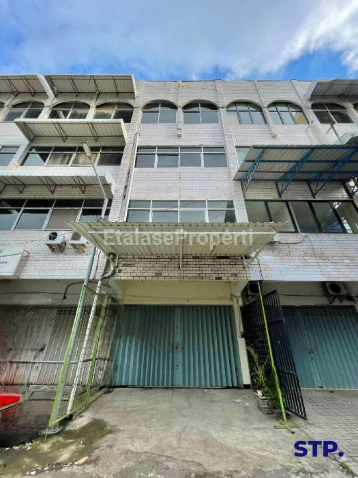 Foto properti Ruko 4 Lantai Di Pertokoan Sinar Galaxy Bubutan 1