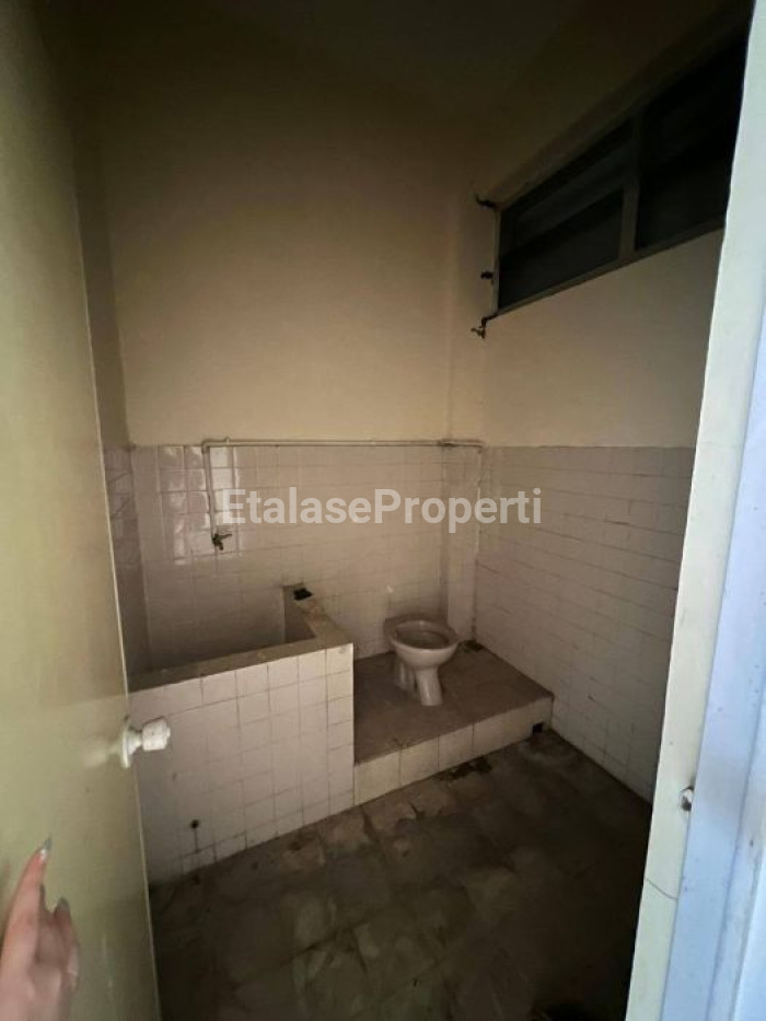 Foto properti Ruko 4 Lantai Di Pertokoan Sinar Galaxy Bubutan 9