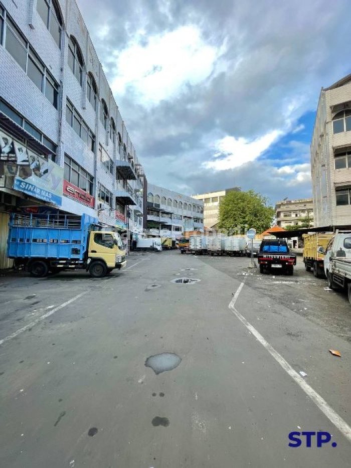 Foto properti Ruko 4 Lantai Di Pertokoan Sinar Galaxy Bubutan 10