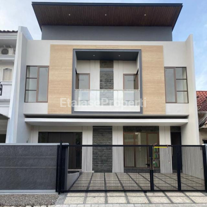 Foto properti Dijual Rumah Citraland International Village Baru Gress Mewah 1