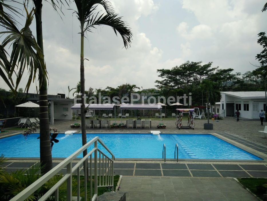 Foto properti Dijual Villa RAYA PRIGEN Modern Minimalis 3