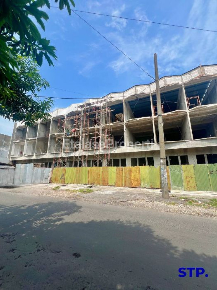 Foto properti 10 UNIT JEJER, Ruko Modern-classic 4 Lantai Di Kedung Asem - MERR 4