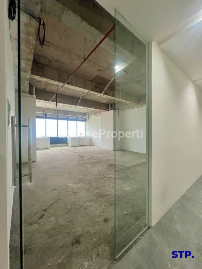 Foto properti Unit Kantor Di Satoria Office Tower GOLF VIEW Lantai 18 5