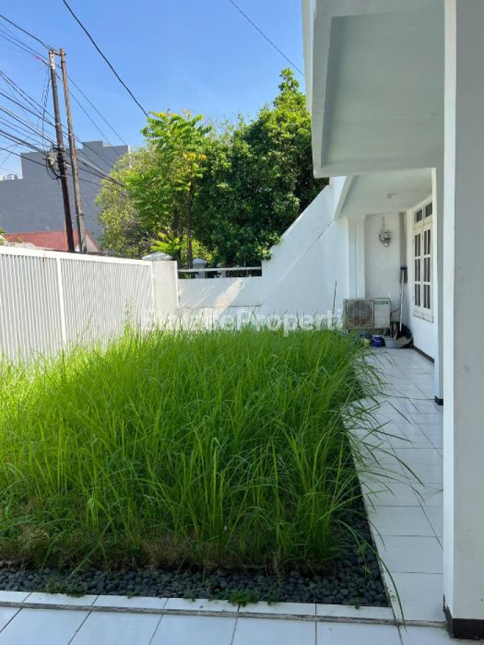 Foto properti Rumah Minimalis  Hanya Selangkah Menuju  HR Mochamad  Darmo Permai Selatan 2