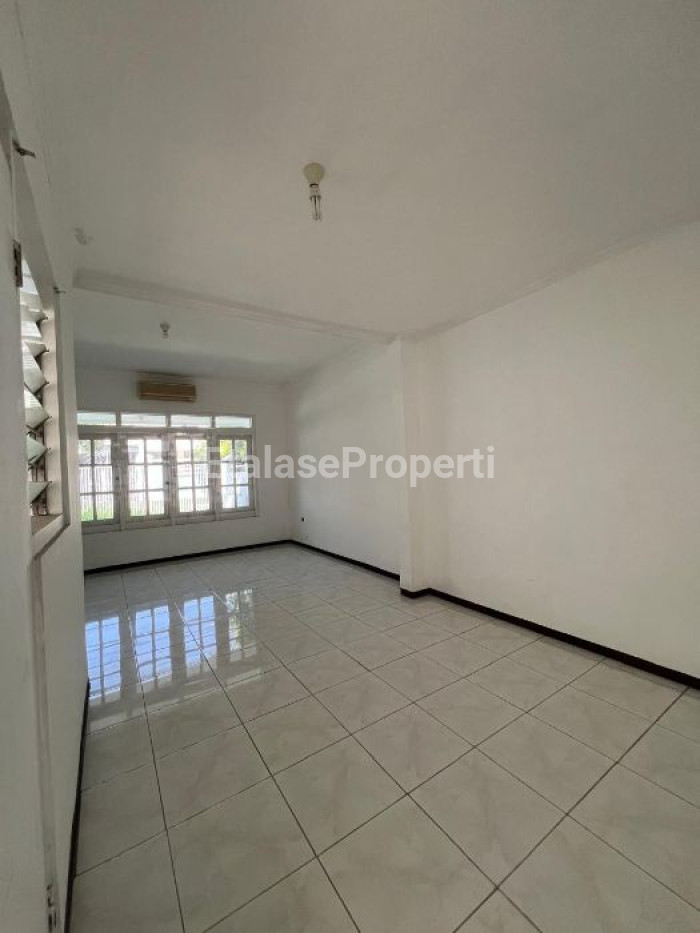 Foto properti Rumah Minimalis  Hanya Selangkah Menuju  HR Mochamad  Darmo Permai Selatan 5