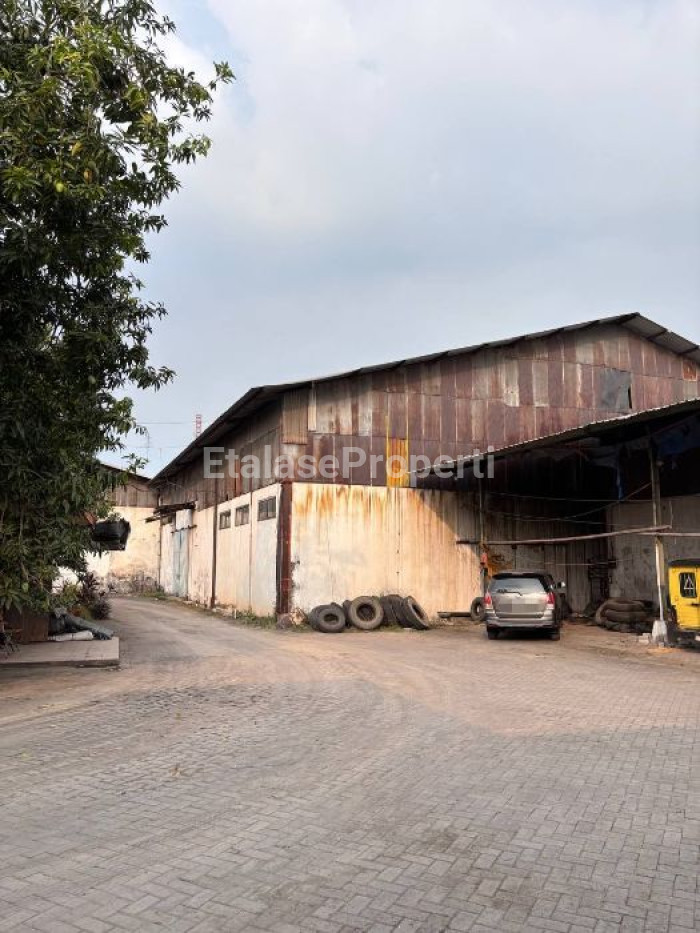 Foto properti Disewakan Gudang Di Raya Kemasan Krian Sidoarjo 1