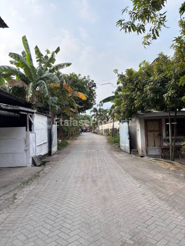 Foto properti Disewakan Gudang Di Raya Kemasan Krian Sidoarjo 2