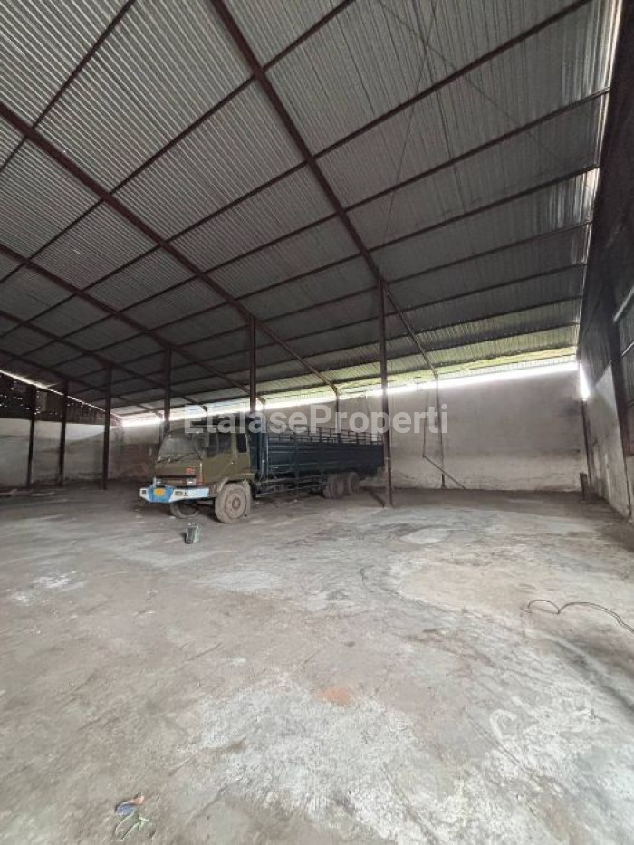 Foto properti Disewakan Gudang Di Raya Kemasan Krian Sidoarjo 6